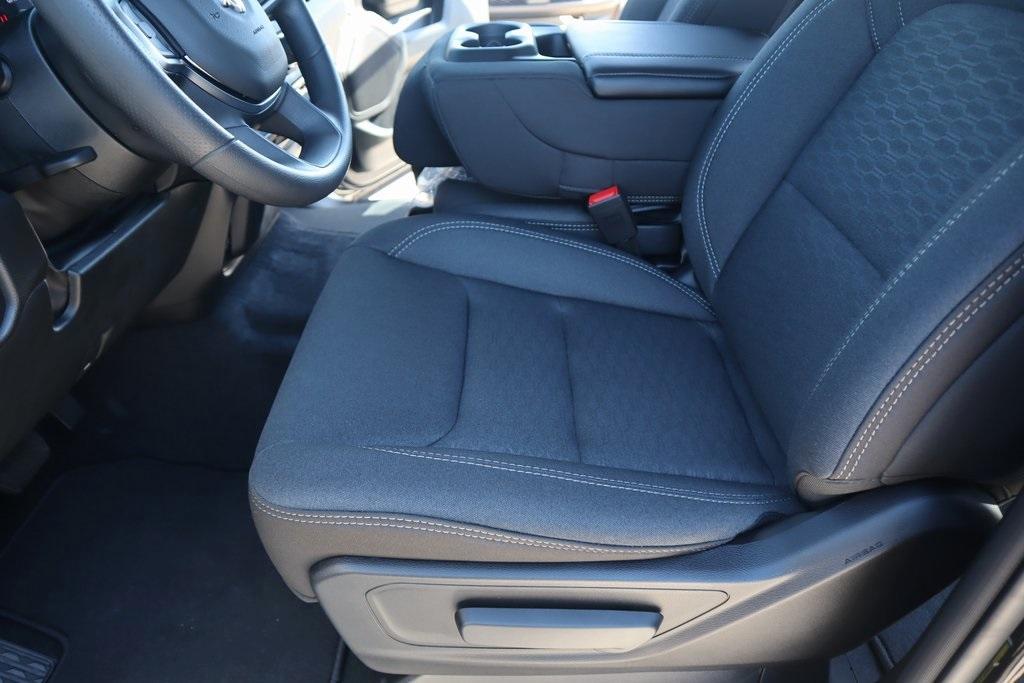new 2025 Ram 1500 car, priced at $35,474