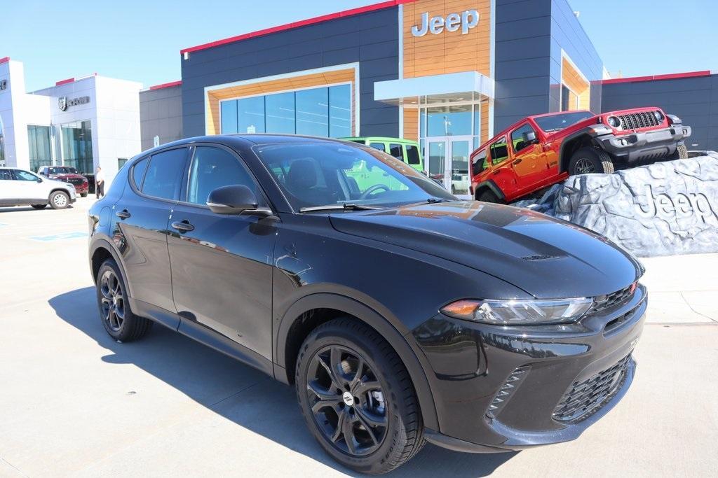 new 2025 Dodge Hornet car, priced at $27,658