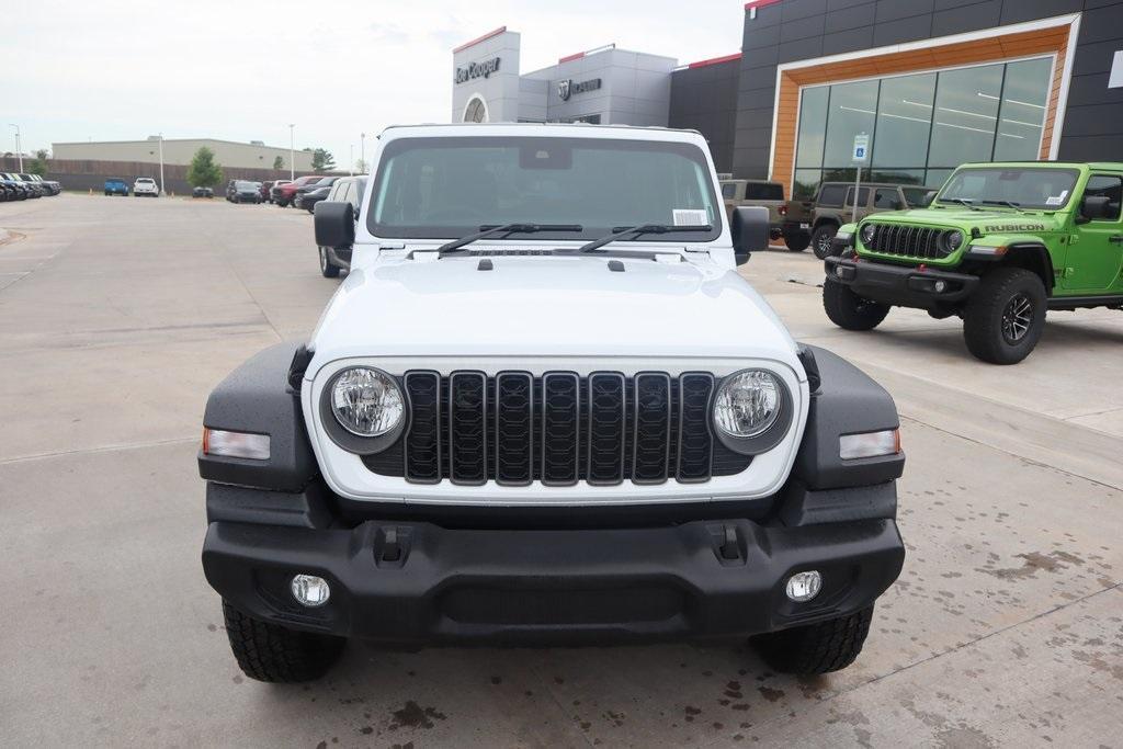 new 2025 Jeep Wrangler car, priced at $47,369