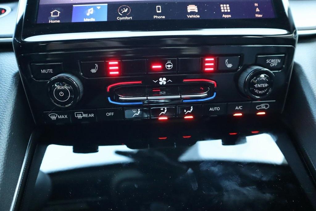 new 2025 Jeep Grand Cherokee car, priced at $42,642