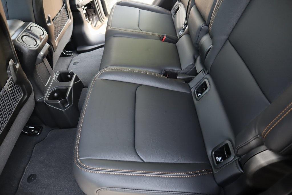 new 2025 Jeep Gladiator car, priced at $38,767