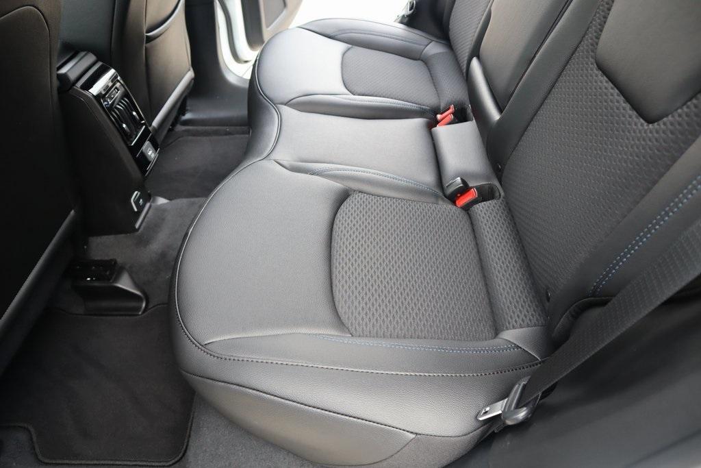 new 2025 Jeep Compass car, priced at $25,580