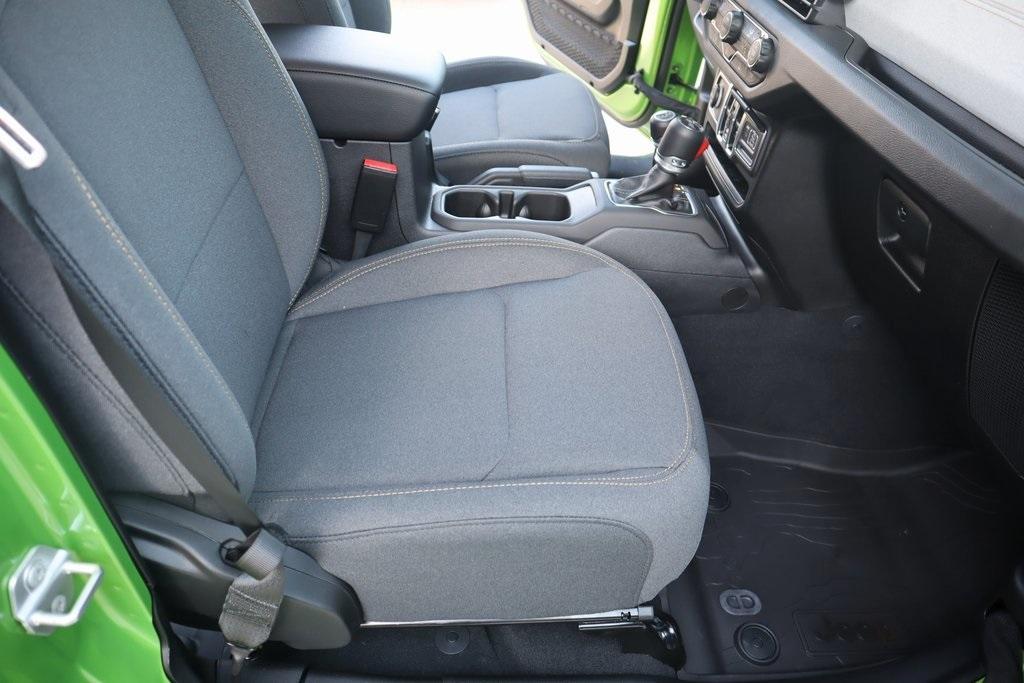 new 2025 Jeep Wrangler car, priced at $39,376