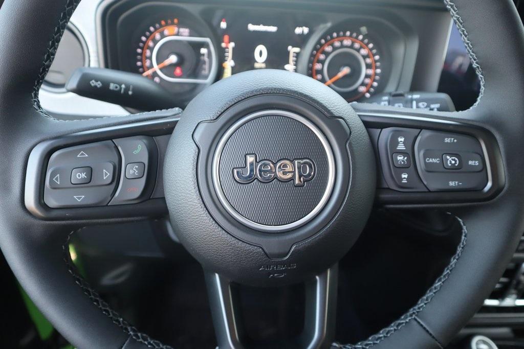 new 2025 Jeep Wrangler car, priced at $39,376