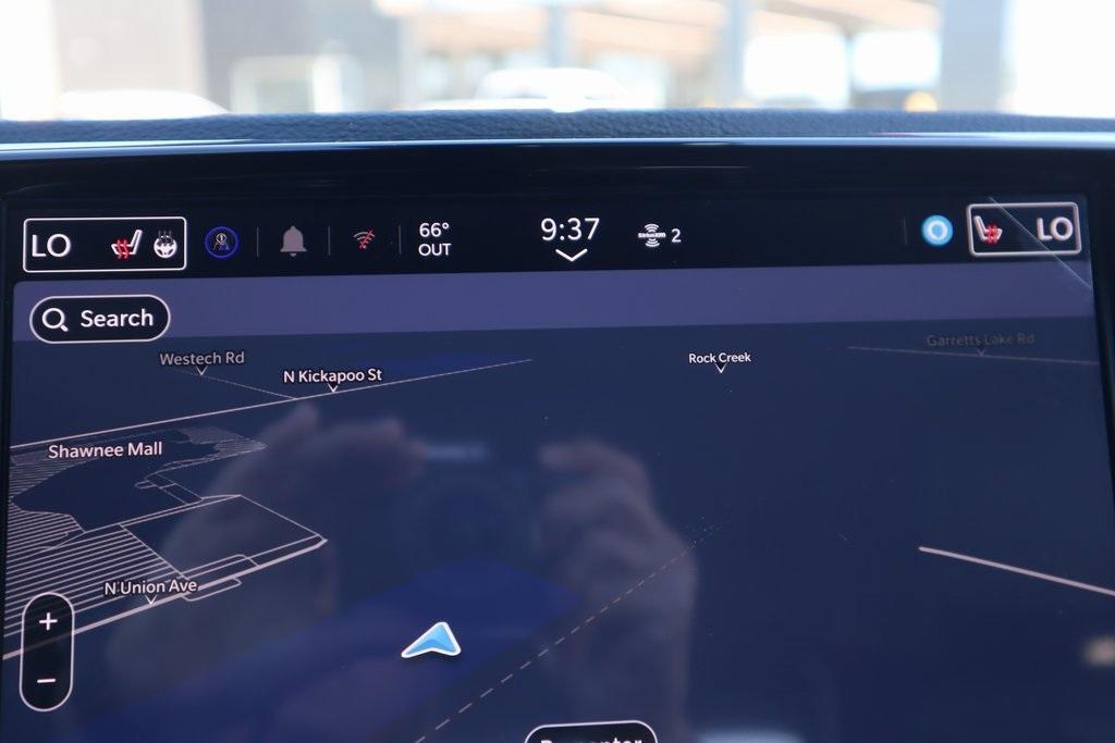 new 2025 Chrysler Pacifica car, priced at $49,137