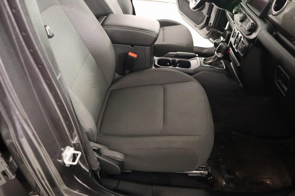 used 2023 Jeep Gladiator car, priced at $35,639