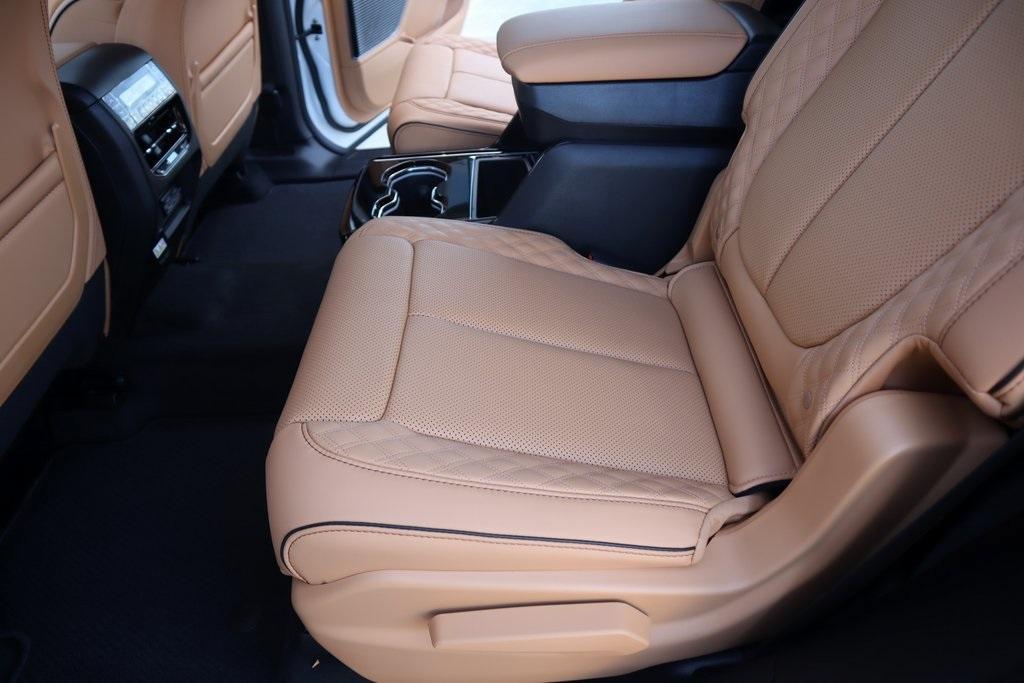 new 2025 Jeep Grand Cherokee L car, priced at $58,691