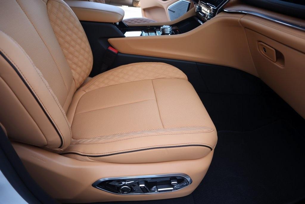 new 2025 Jeep Grand Cherokee L car, priced at $58,691