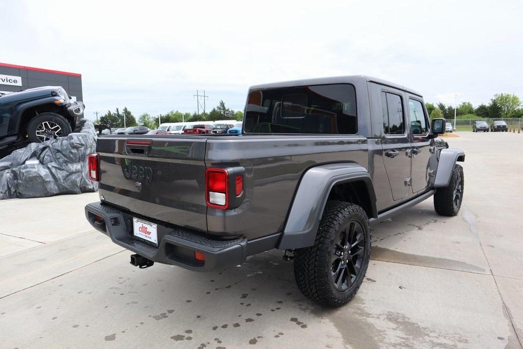 new 2025 Jeep Gladiator car, priced at $38,884