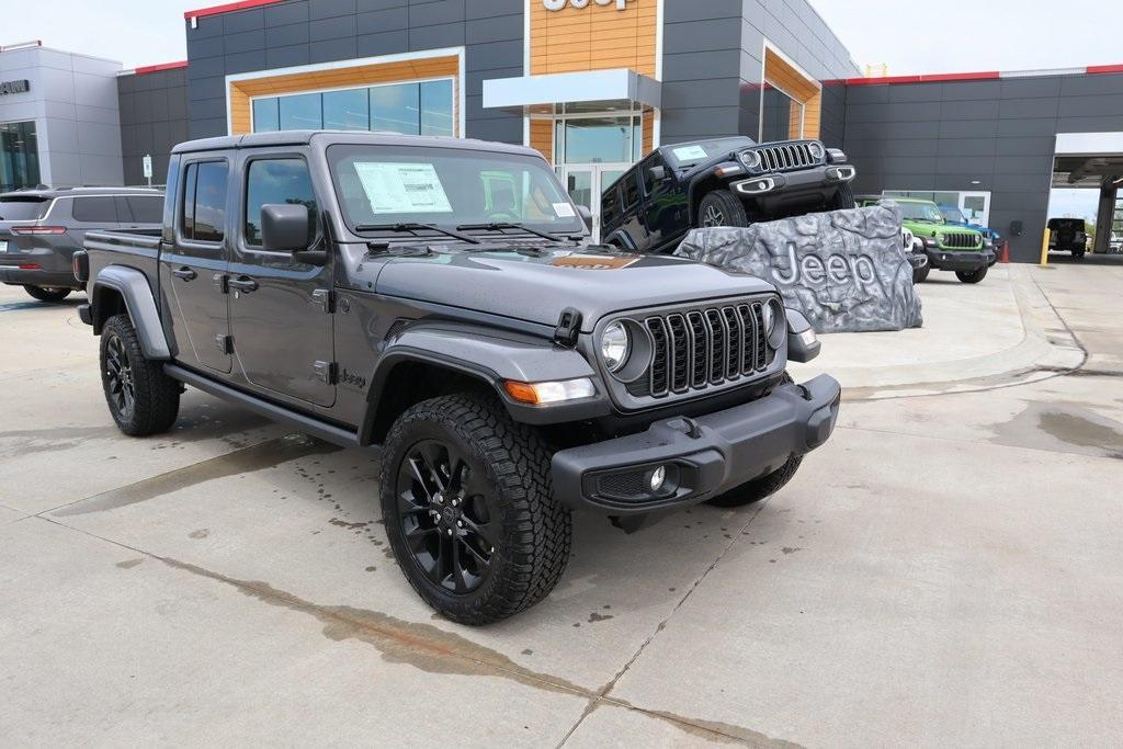 new 2025 Jeep Gladiator car, priced at $38,884