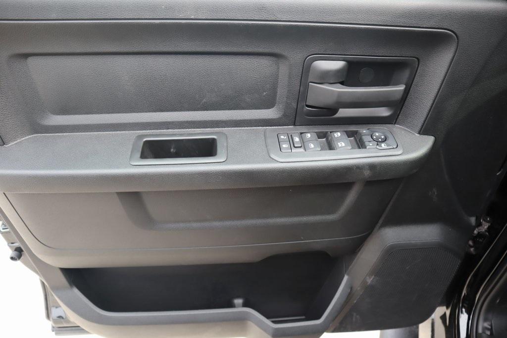 new 2025 Ram 2500 car, priced at $66,388