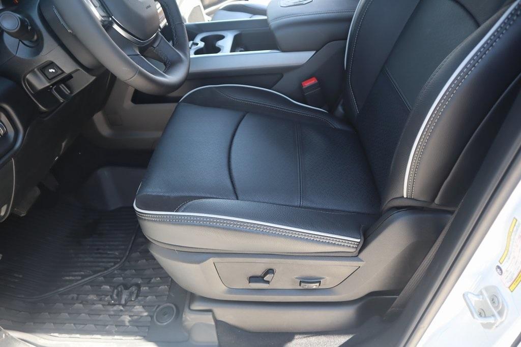 new 2025 Ram 3500 car, priced at $81,342