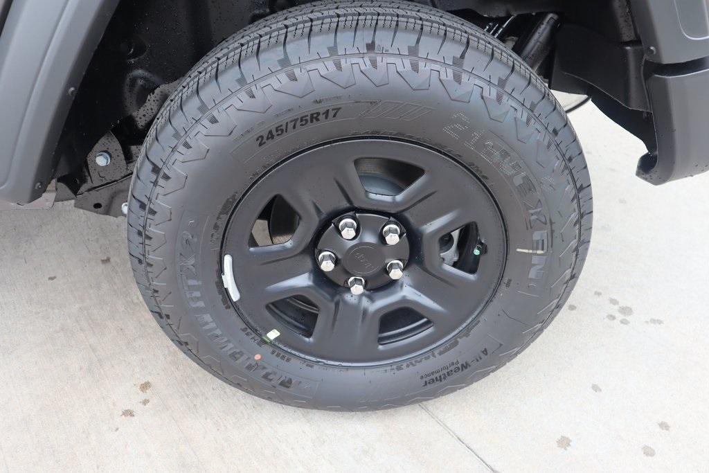 new 2025 Jeep Wrangler car, priced at $35,471