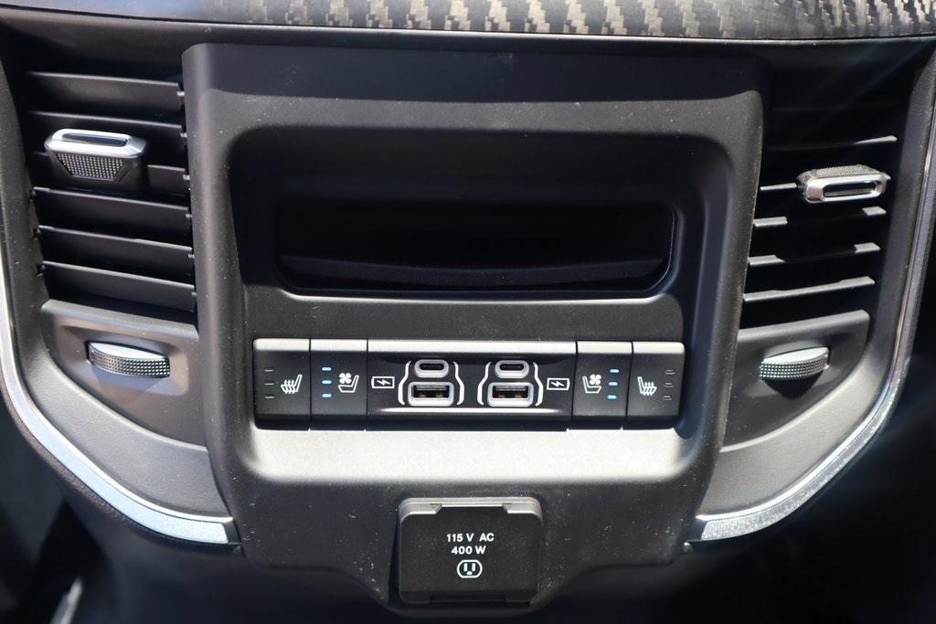 new 2025 Ram 1500 car, priced at $78,102