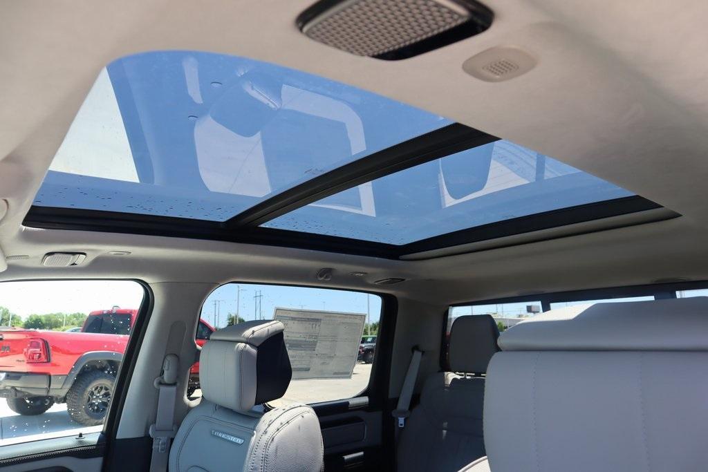 new 2025 Ram 1500 car, priced at $78,102