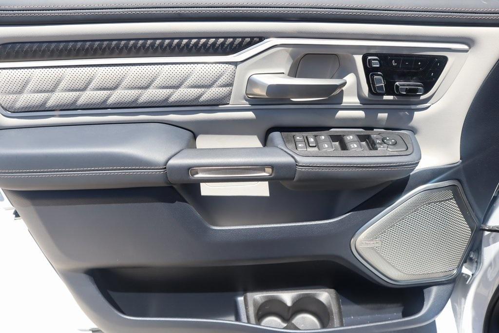 new 2025 Ram 1500 car, priced at $78,102
