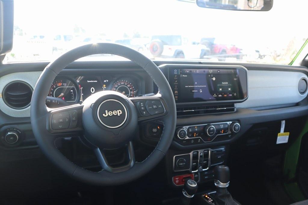 new 2025 Jeep Wrangler car, priced at $47,313