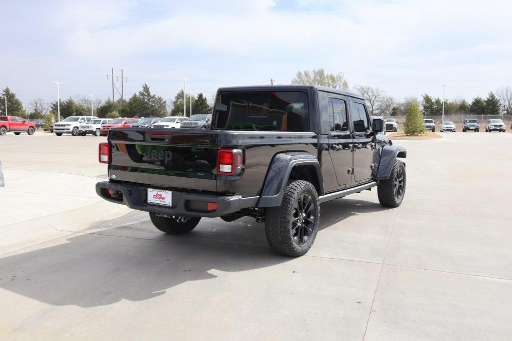 new 2025 Jeep Gladiator car, priced at $35,006