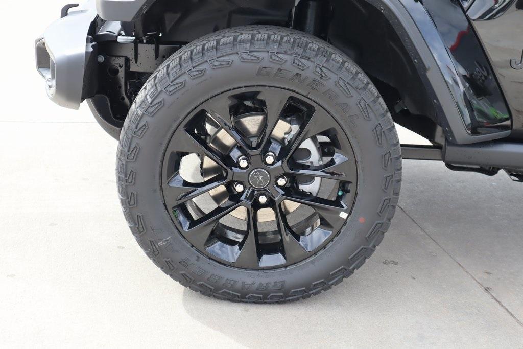 new 2025 Jeep Gladiator car, priced at $35,006