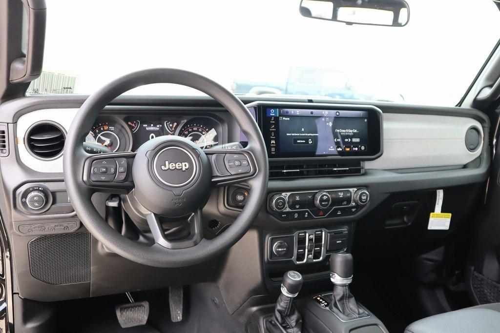 new 2025 Jeep Gladiator car, priced at $35,006