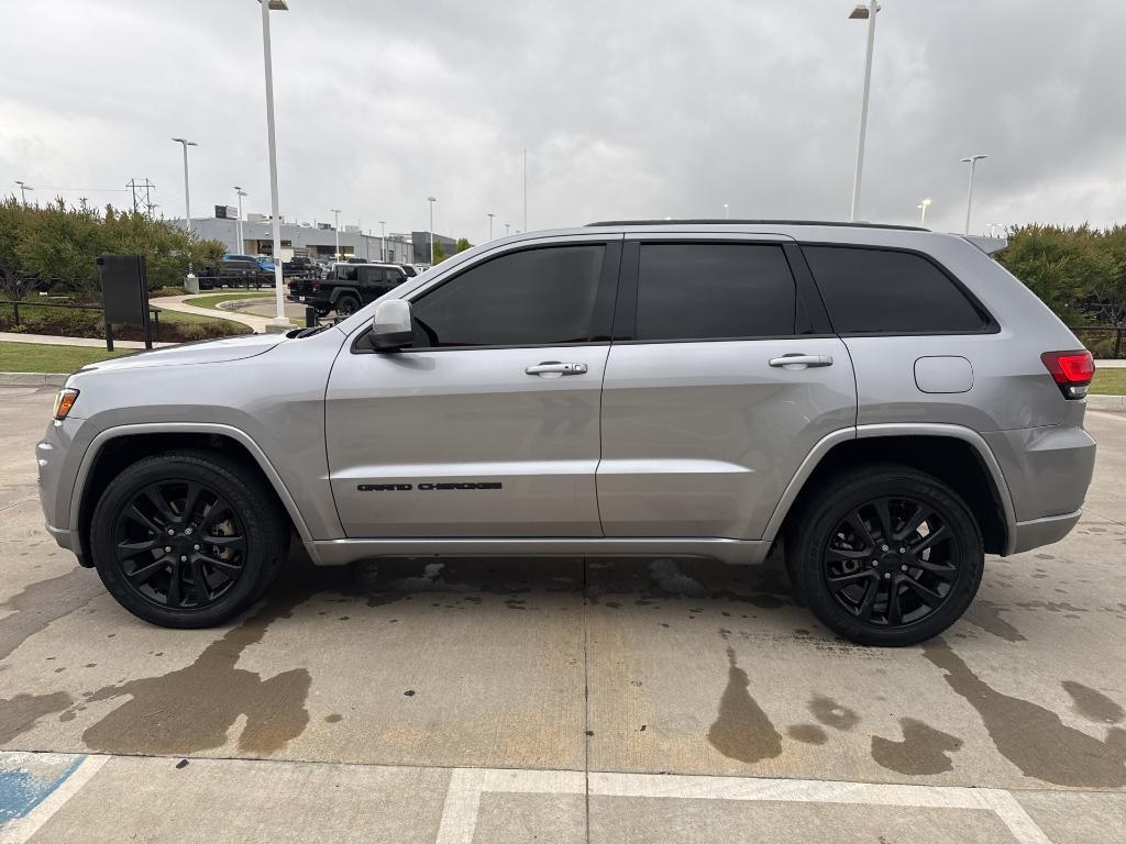 used 2021 Jeep Grand Cherokee car, priced at $22,689