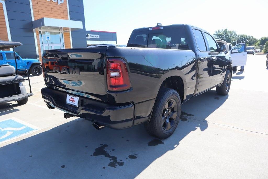 new 2025 Ram 1500 car, priced at $41,487