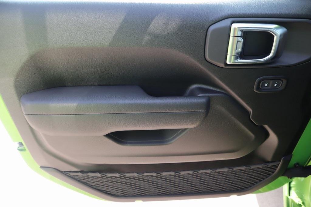 new 2025 Jeep Wrangler car, priced at $31,435