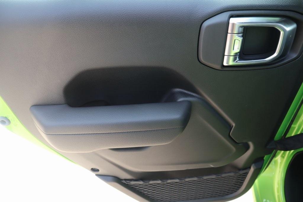 new 2025 Jeep Wrangler car, priced at $31,435
