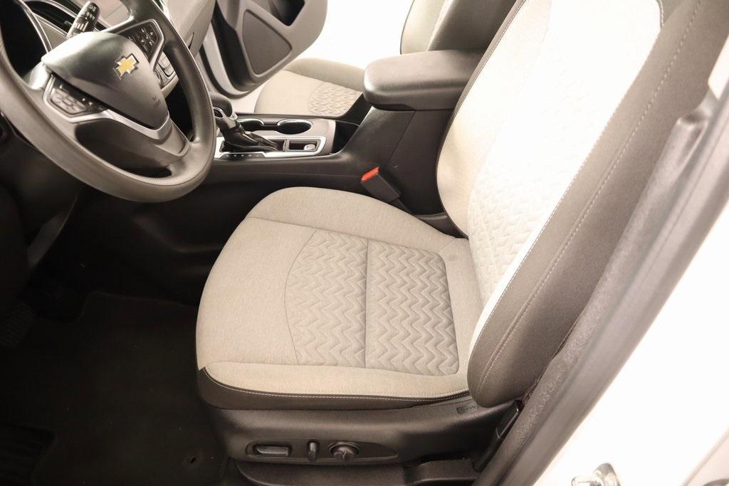 used 2023 Chevrolet Equinox car, priced at $18,677