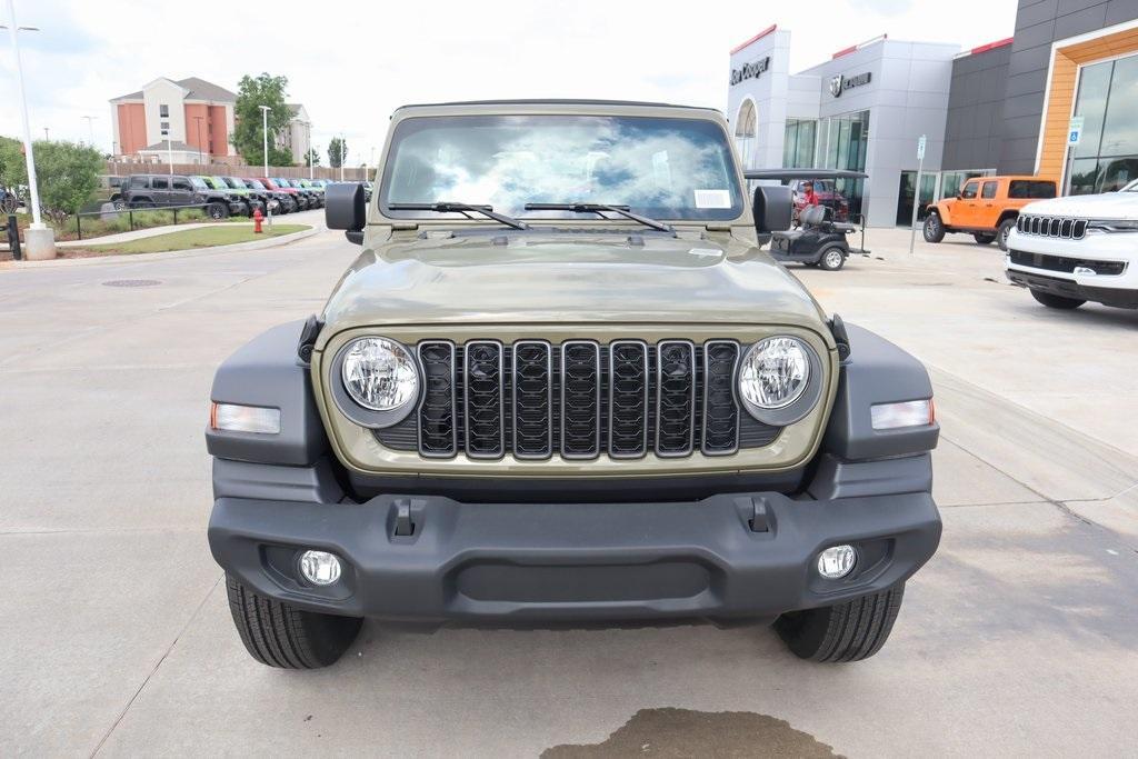 new 2025 Jeep Wrangler car, priced at $31,685