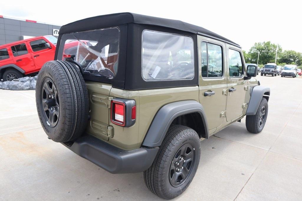 new 2025 Jeep Wrangler car, priced at $31,685