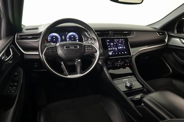 used 2022 Jeep Grand Cherokee car, priced at $29,979