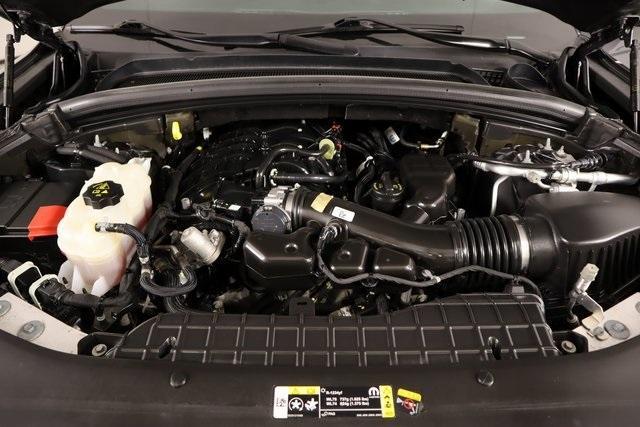 used 2022 Jeep Grand Cherokee car, priced at $29,979