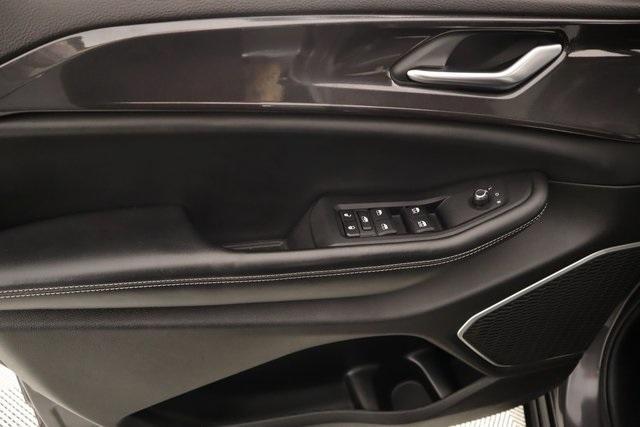 used 2022 Jeep Grand Cherokee car, priced at $29,979