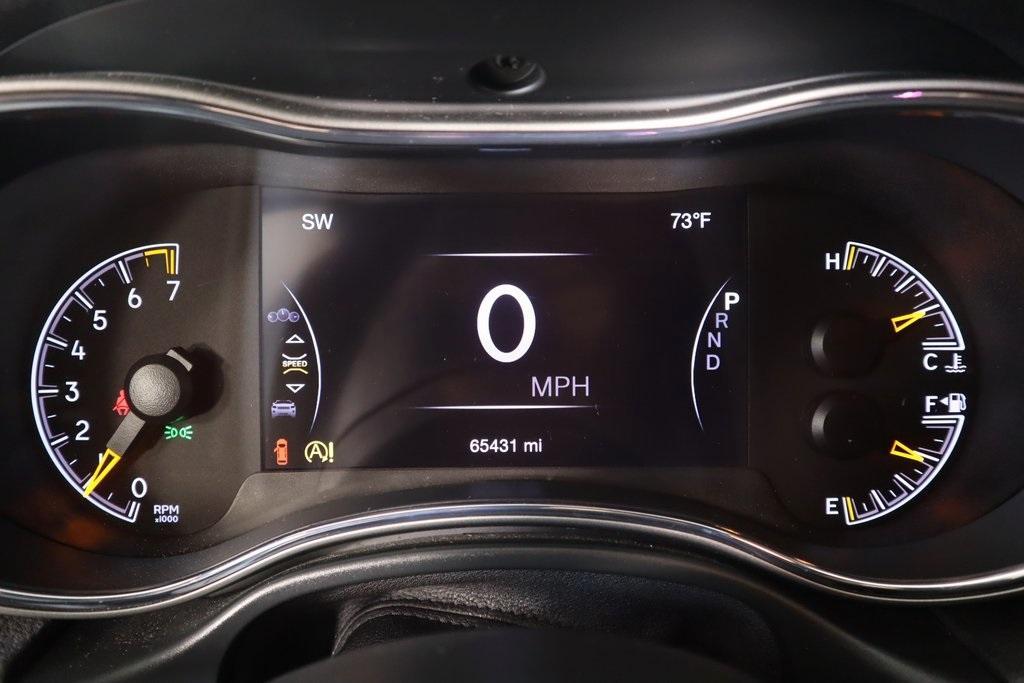 used 2021 Jeep Grand Cherokee car, priced at $22,234