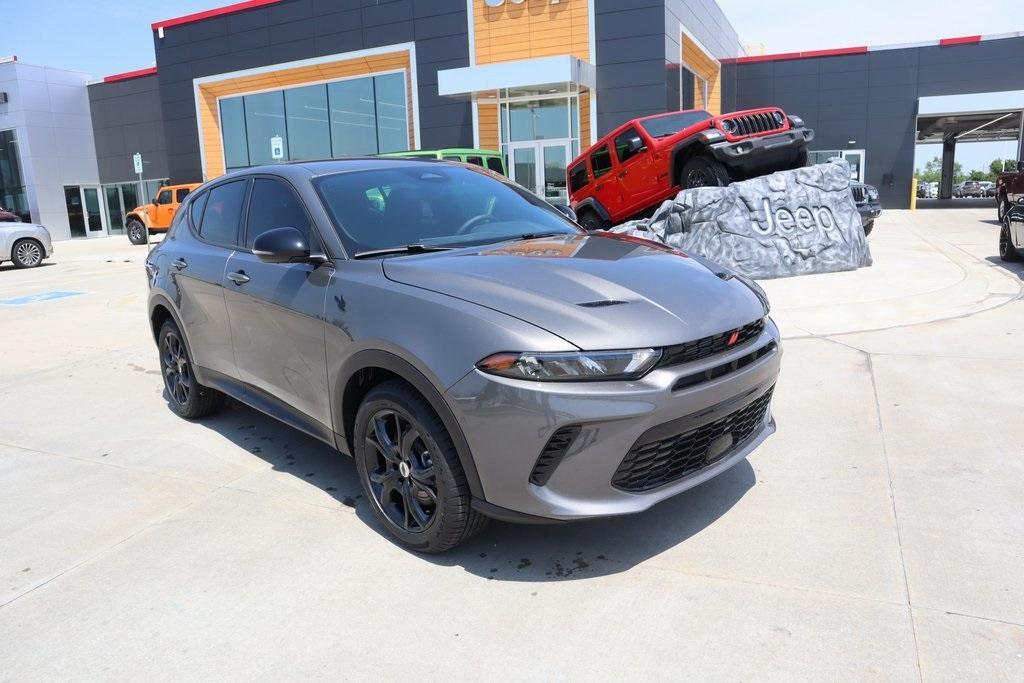 new 2025 Dodge Hornet car, priced at $28,684