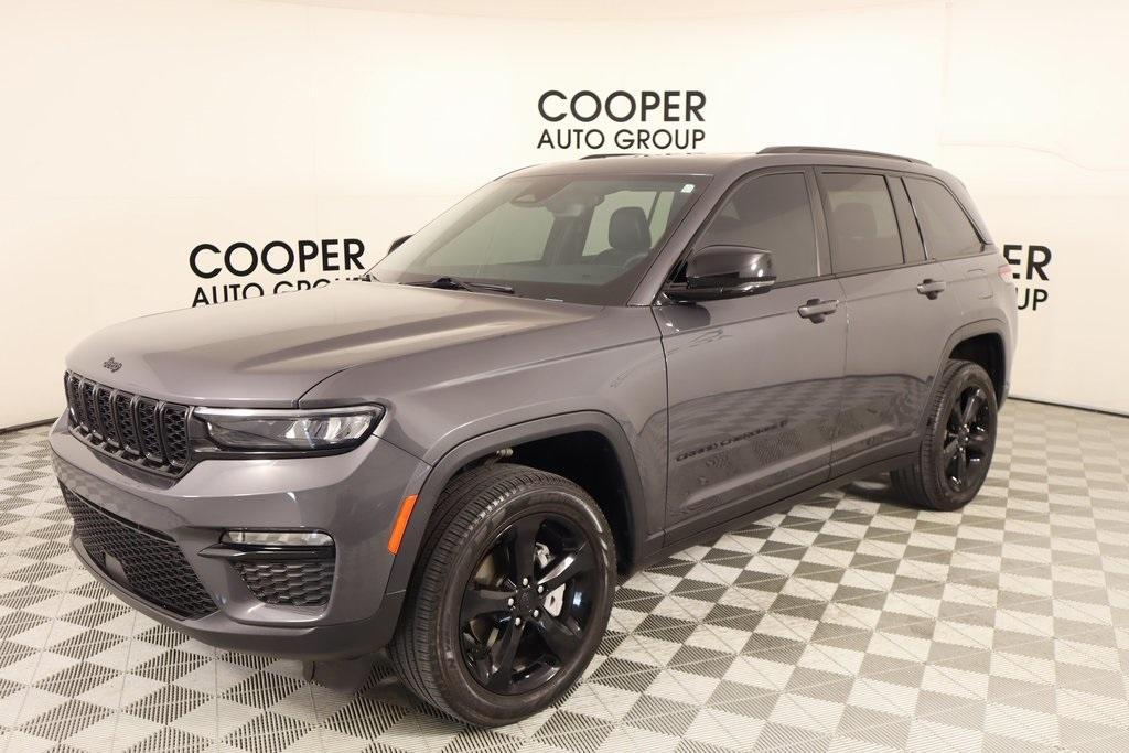 used 2024 Jeep Grand Cherokee car, priced at $34,773