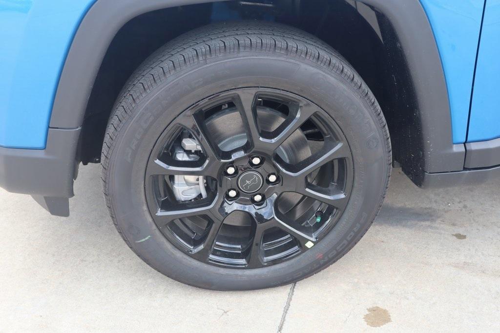 new 2025 Jeep Compass car, priced at $27,886