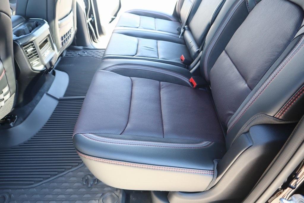 new 2025 Ram 1500 car, priced at $60,182