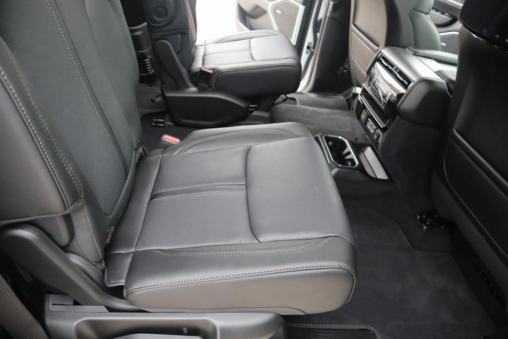 new 2025 Jeep Wagoneer L car, priced at $69,969