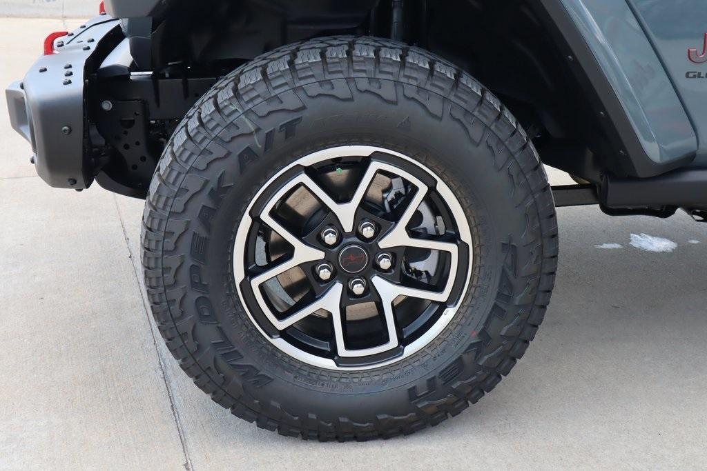 new 2025 Jeep Gladiator car, priced at $52,246