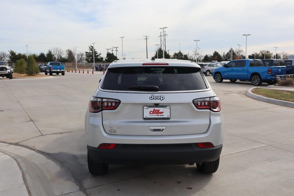 new 2025 Jeep Compass car, priced at $22,347