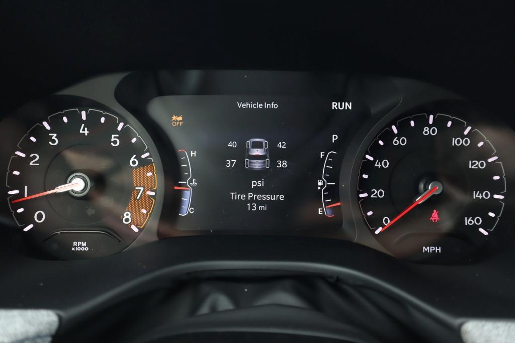 new 2025 Jeep Compass car, priced at $22,347