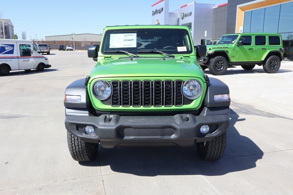 new 2025 Jeep Wrangler car, priced at $39,804