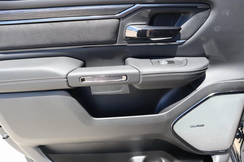 new 2025 Ram 1500 car, priced at $58,287