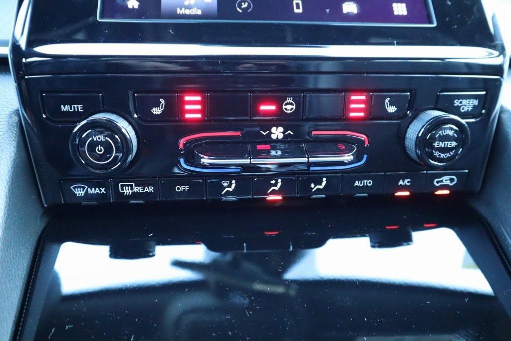 new 2025 Jeep Grand Cherokee car, priced at $40,434