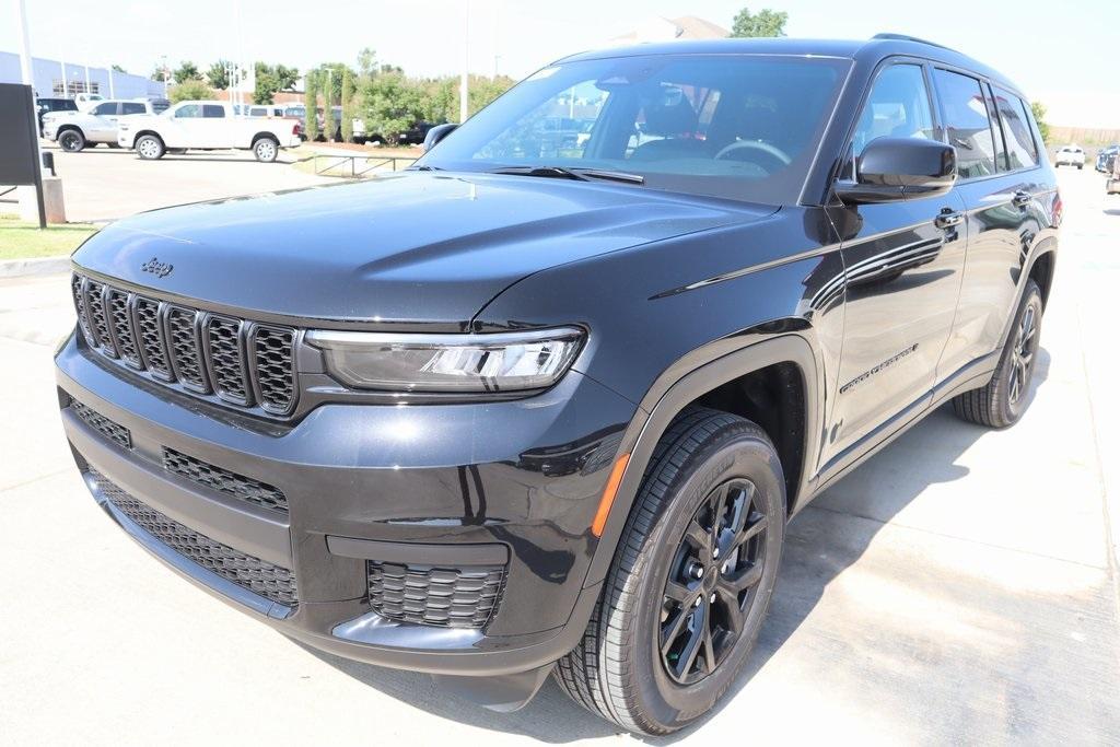 new 2025 Jeep Grand Cherokee L car, priced at $39,854