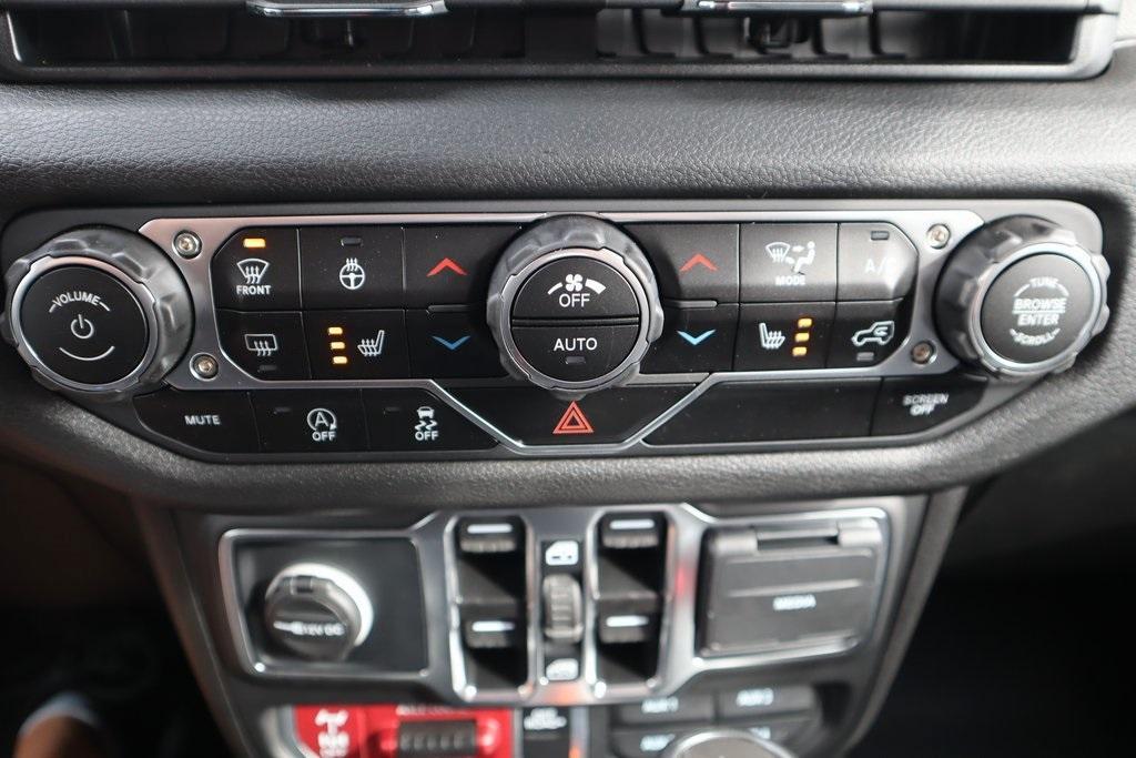 new 2025 Jeep Wrangler car, priced at $49,227
