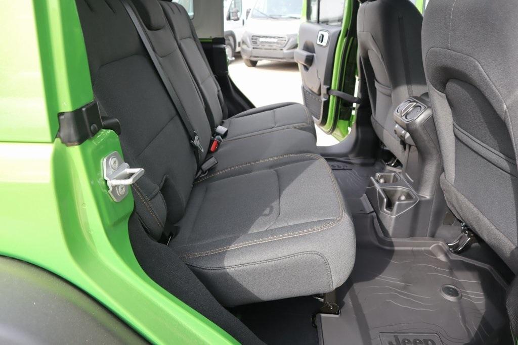 new 2025 Jeep Wrangler car, priced at $49,227
