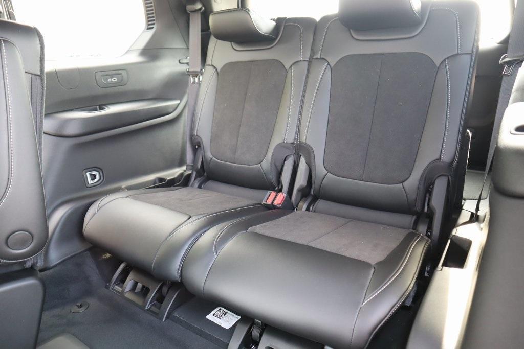 new 2025 Jeep Grand Cherokee L car, priced at $39,201
